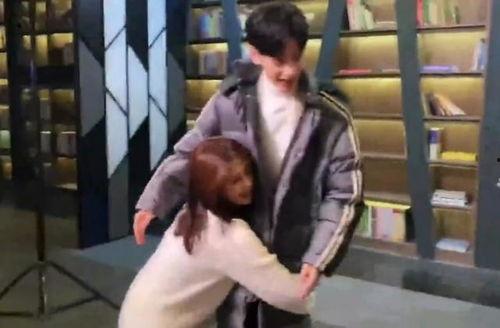 罗云熙白鹿圈内爆料,揭秘娱乐圈背后的真实故事 第1张 罗云熙白鹿圈内爆料,揭秘娱乐圈背后的真实故事 第1张